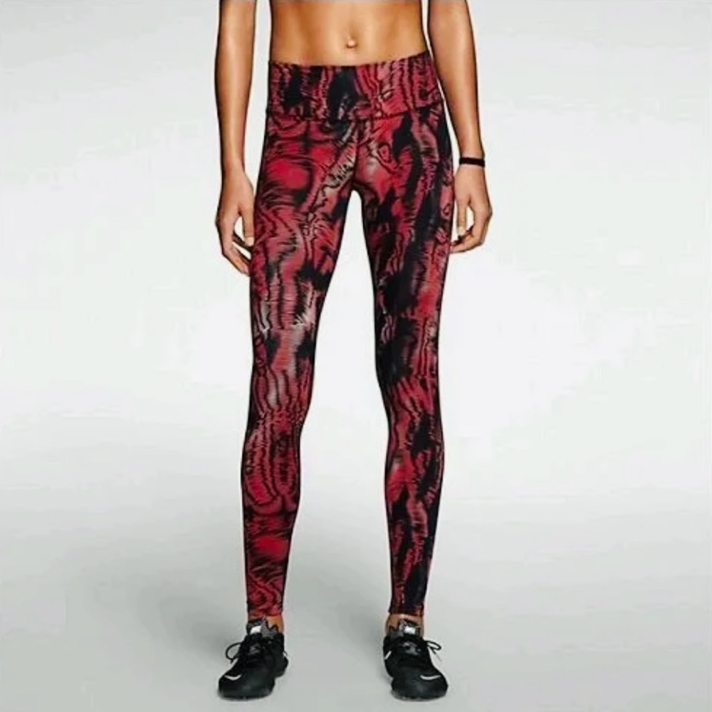 Nike Red & Black Printed Leggings